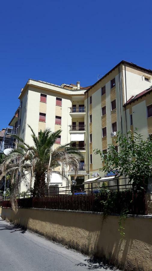 Appartamento Fiuggi Terme ภายนอก รูปภาพ